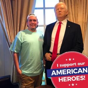 Meet your Posher, Alex